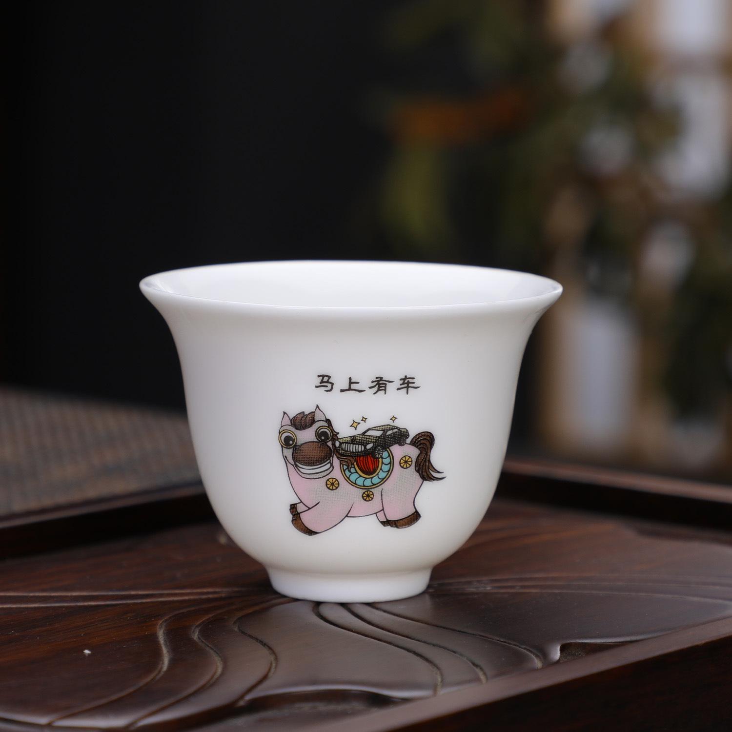 Скоро появится серия Портативных Подарочных Наборов Magnolia Cup, и серия Портативных Подарочных Наборов Magnolia Cup скоро. 45ml